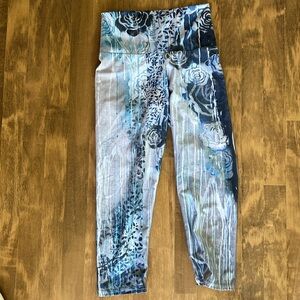 RogaWear Capri Leggings